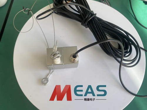 拉線位移編碼器要把信號(hào)線和設(shè)備的強(qiáng)電線區(qū)分開