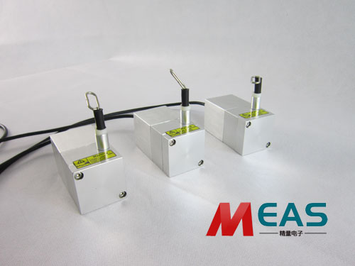 拉線位移編碼器設(shè)計了輔助滾輪時刻監(jiān)守著拉線的動態(tài)